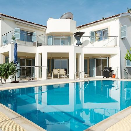 Villa Riverside Polis Bagian luar foto