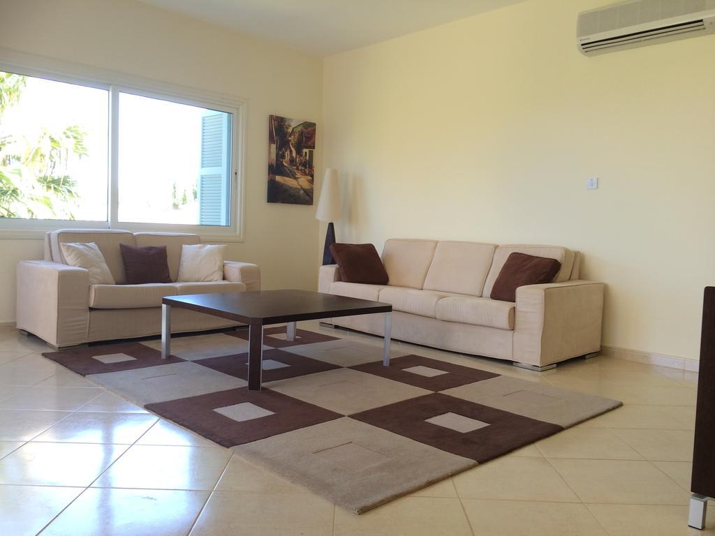 Villa Riverside Polis Ruang foto